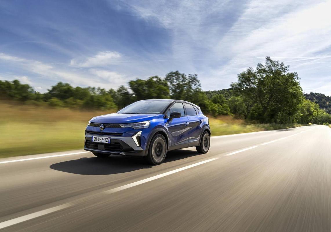 Renault Clio e Captur ibride 2026 12