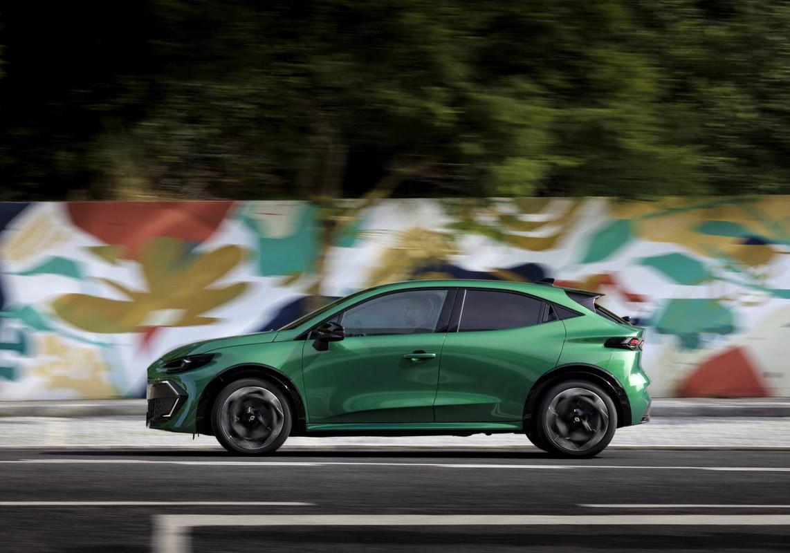 Renault Clio e Captur ibride 2026 2