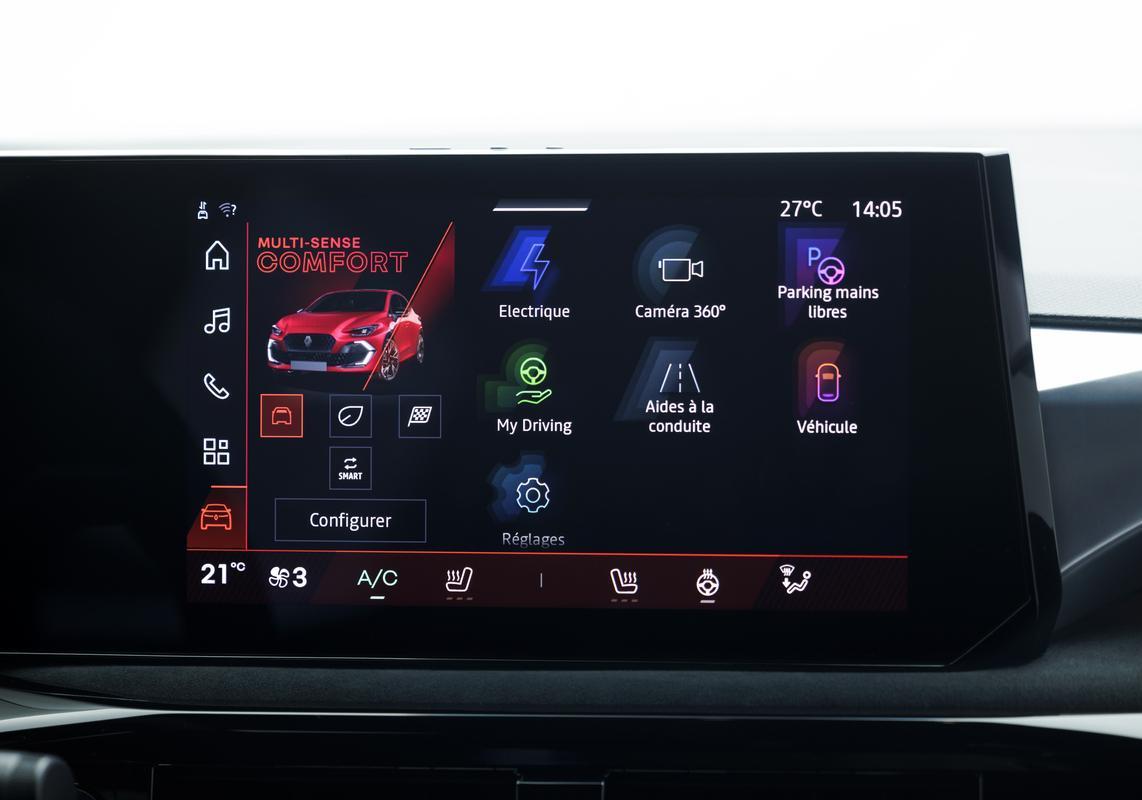 Renault Clio ibrida E-Tech Esprit Alpine 3