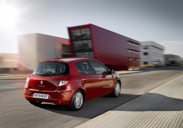 Renault Clio III tre quarti posteriore