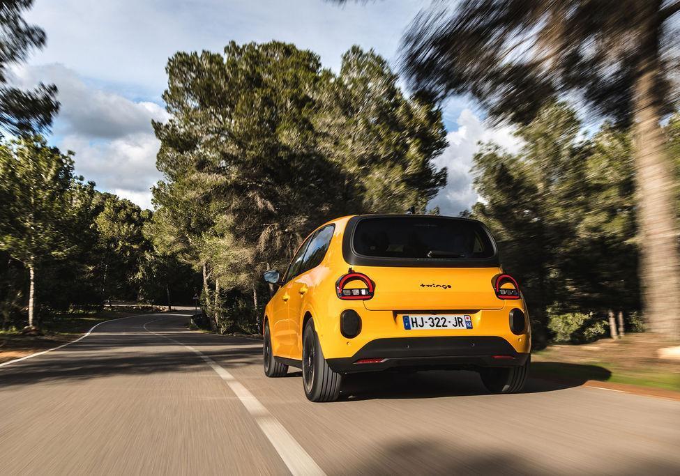 Renault Twingo Techno Giallo Mango 6