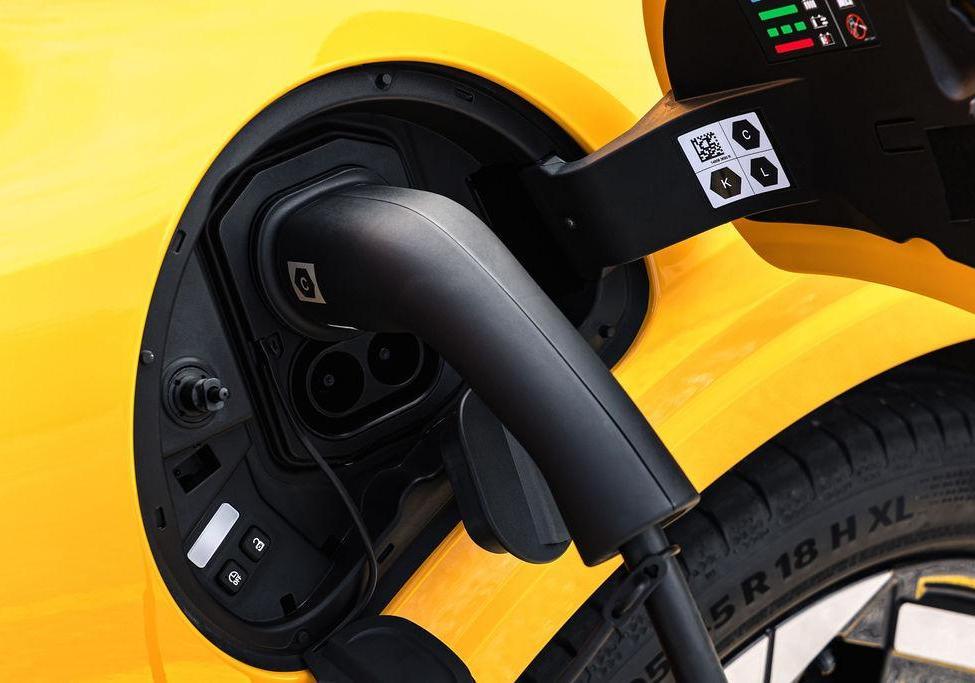 Renault Twingo Techno Giallo Mango 8