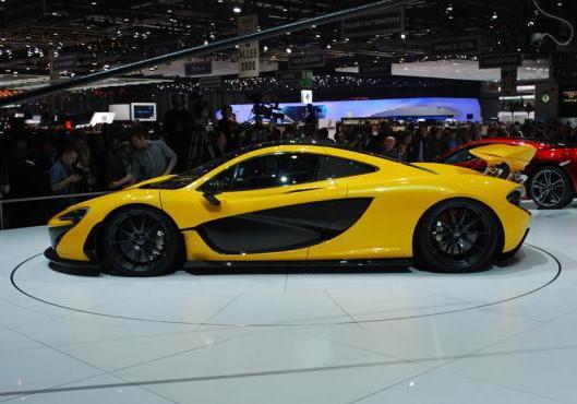 Salone di Ginevra 2013 McLaren P1 profilo