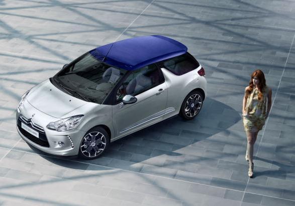 Salone di Parigi 2012 Citroen DS3 Cabrio tre quarti anteriore