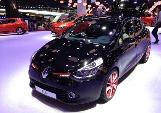 Salone di Parigi 2012 le foto Renault Clio RS