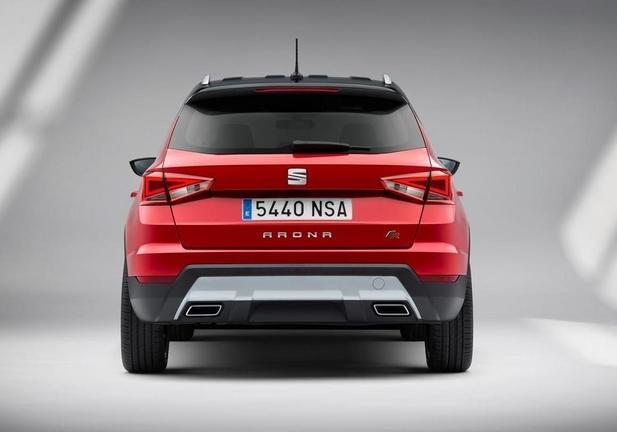 Seat Arona posteriore