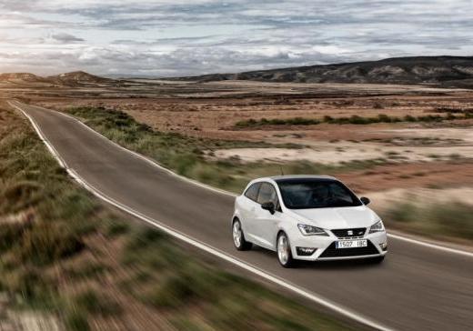 Seat Ibiza Cupra my 2013 tre quarti anteriore lato destro