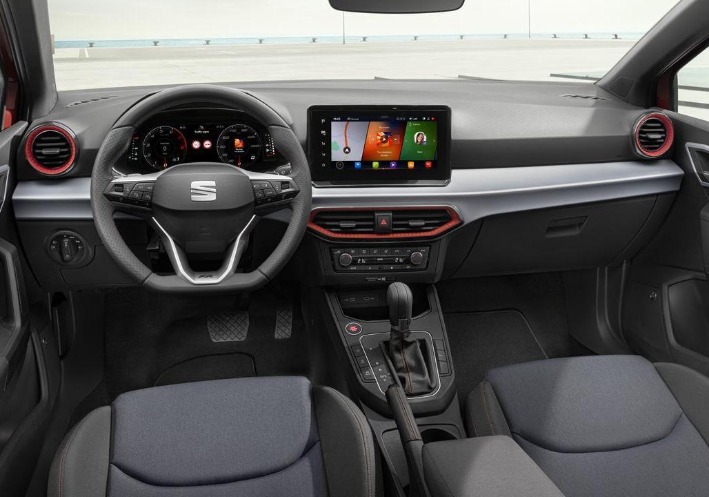 Seat Ibiza TSI 110cv DSG FR interni