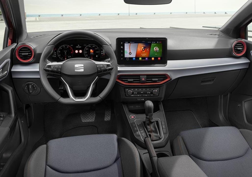 Seat Ibiza TSI 95 FR interni