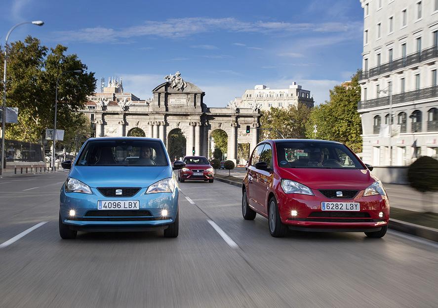 Seat Mii electric rossa e azzurra