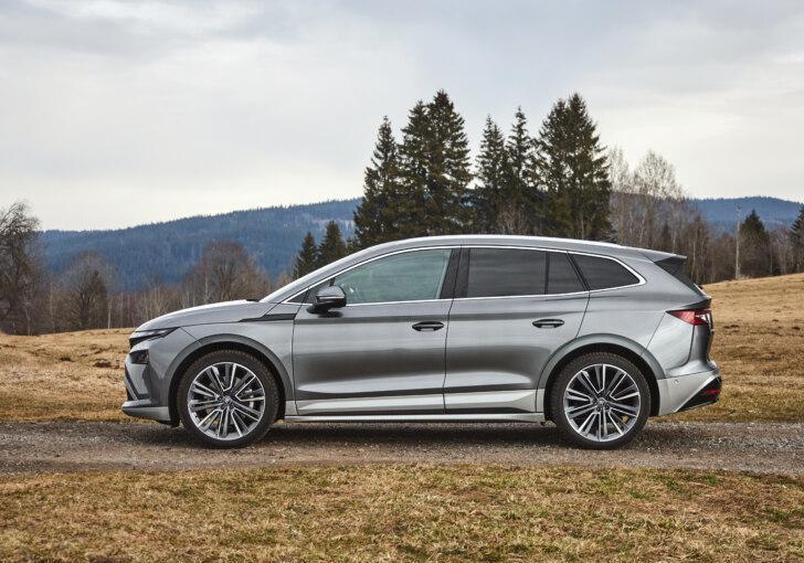 Skoda Enyaq - visione laterale