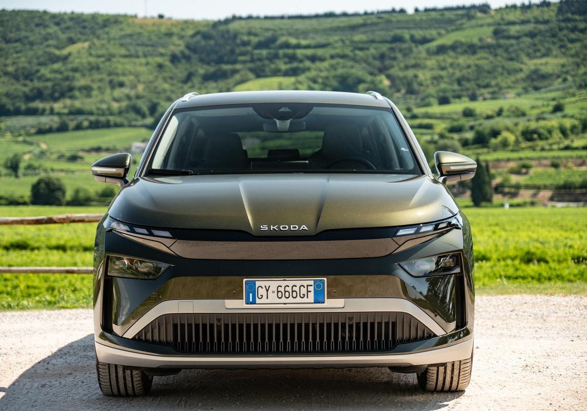 Skoda Enyaq 85 anteriore