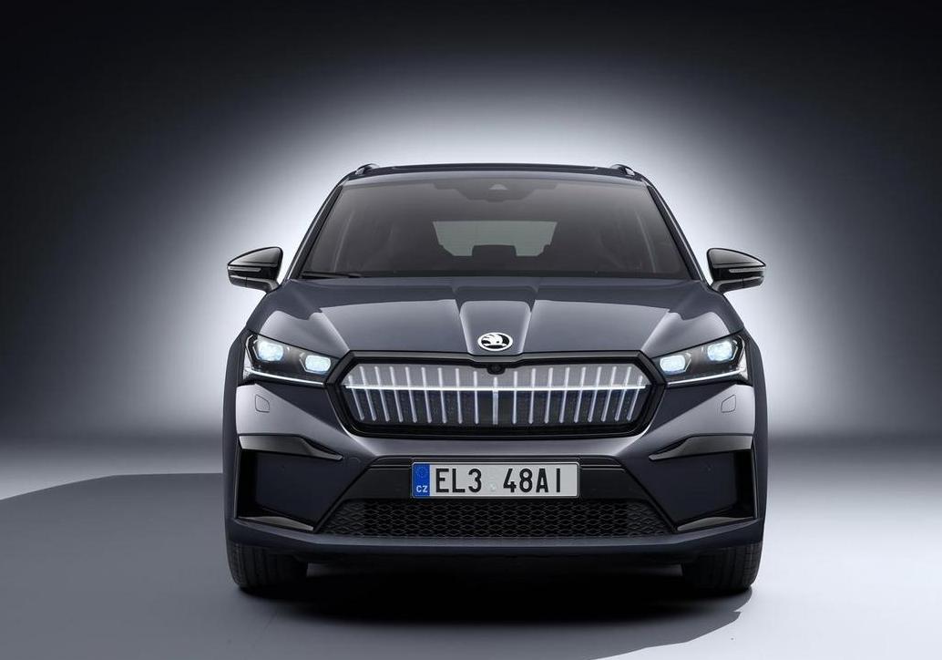 SKODA ENYAQ iV frontale