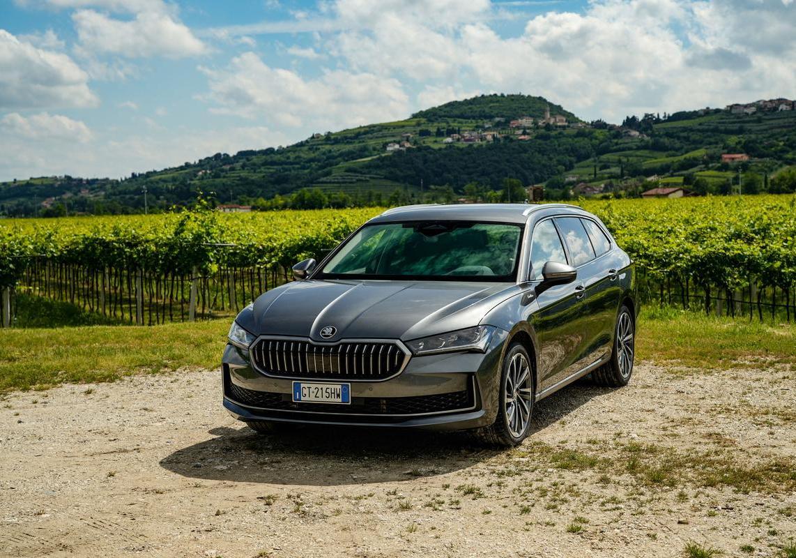 Skoda Superb Wagon Laurin Klement