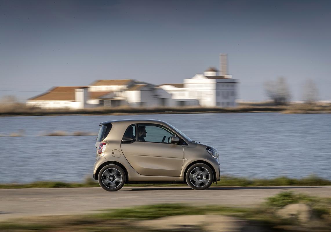 Smart Fortwo EQ per neopatentati 4