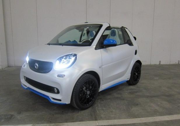 Smart Fortwo Urbanrunner bianca blu cabrio