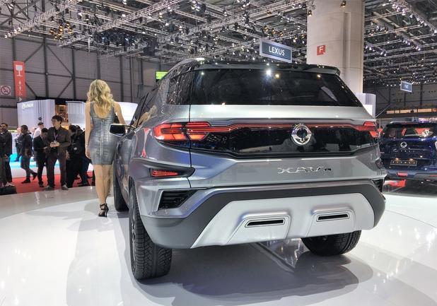 Ssangyong Xavl concept posteriore