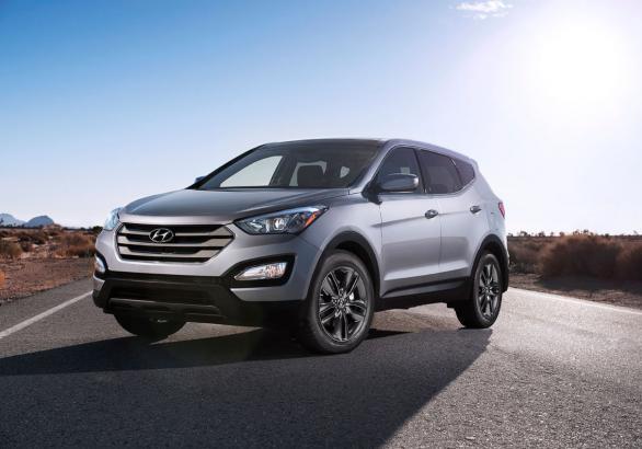 Suv economici 2013 Hyundai Santa Fe tre quarti anteriore