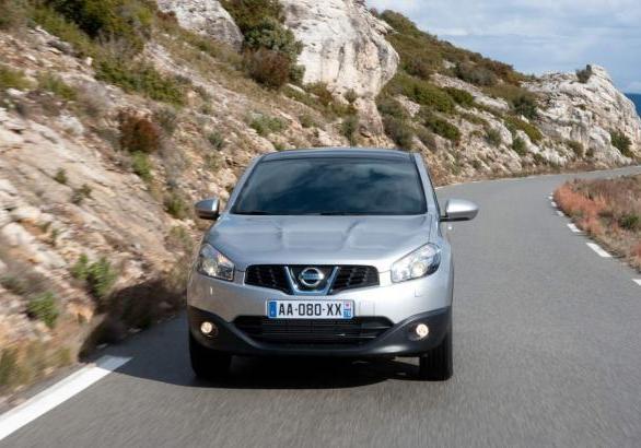 Suv economici 2013 Nissan Qashqai anteriore