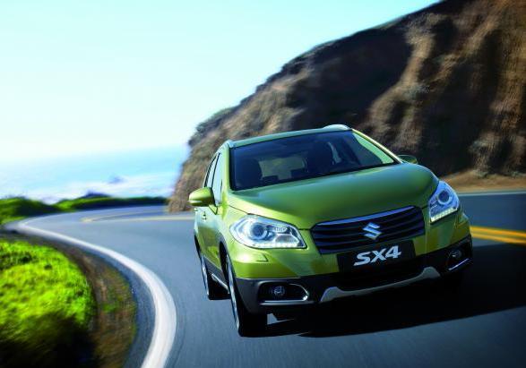 Suzuki S-Cross anteriore