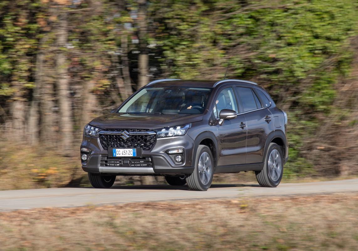 Suzuki S-Cross Boosterjet 48V 4WD Top 2025 4