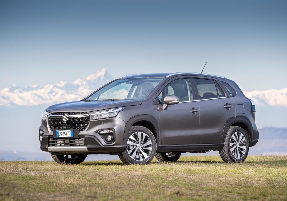 Suzuki S-Cross Boosterjet 48V 4WD Top 2025 5