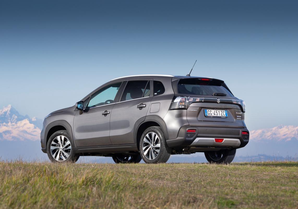 Suzuki S-Cross Boosterjet 48V 4WD Top 2025 6