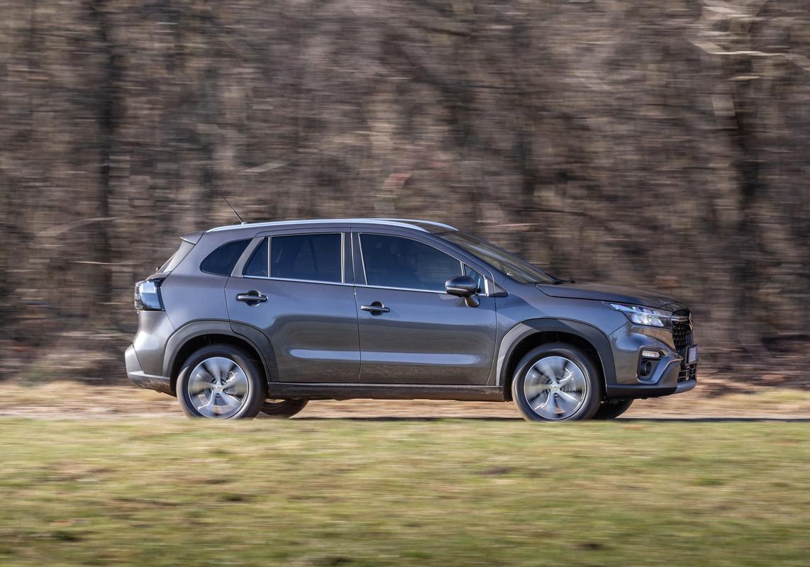 Suzuki S-Cross Boosterjet 48V 4WD Top 2025
