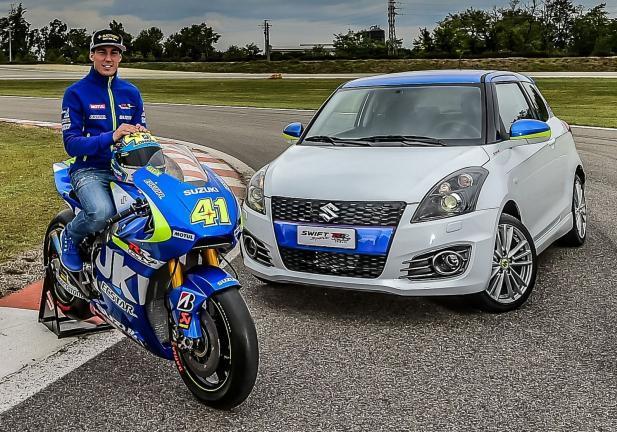 Suzuki Swift GSX-RR Tribute in pista