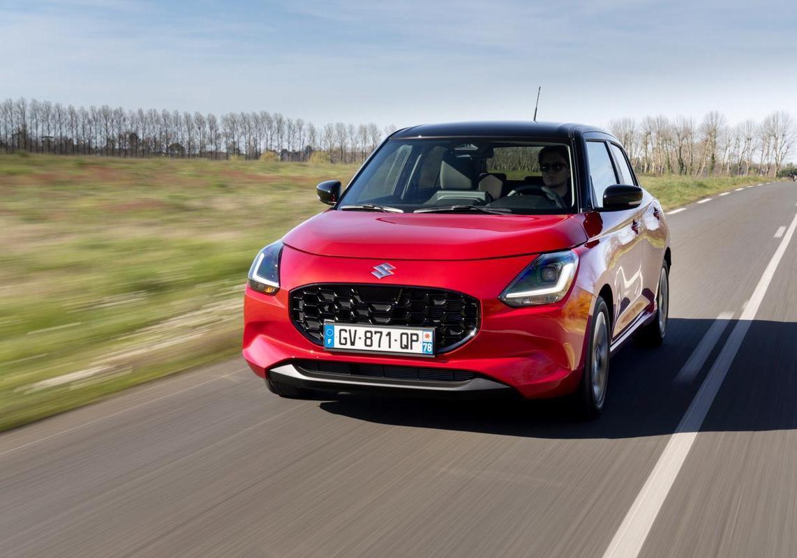 Suzuki Swift Hybrid 2WD Top rossa