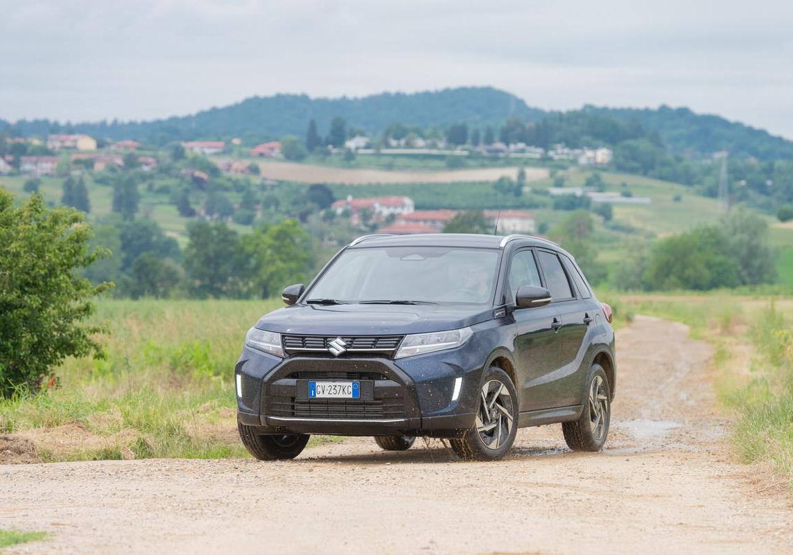 Suzuki Vitara Boosterjet 2024 off-road