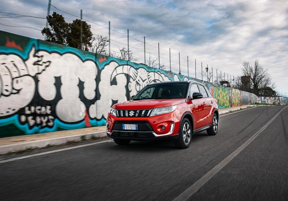 Suzuki Vitara incentivi 2020 prezzi