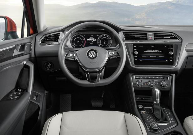 Tiguan Allspace interni 1