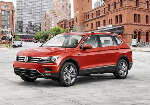 Tiguan Allspace tre quarti anteriore