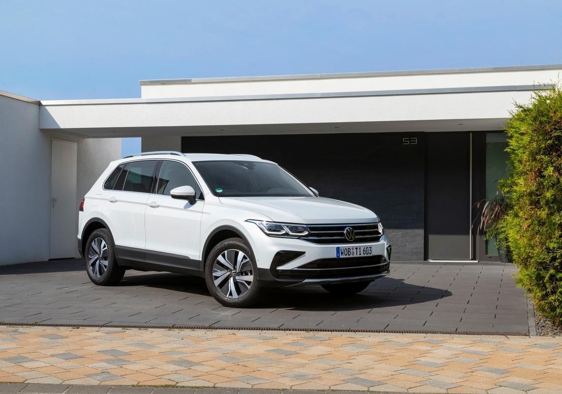 tiguan ehybrid bianca tre quarti anteriore