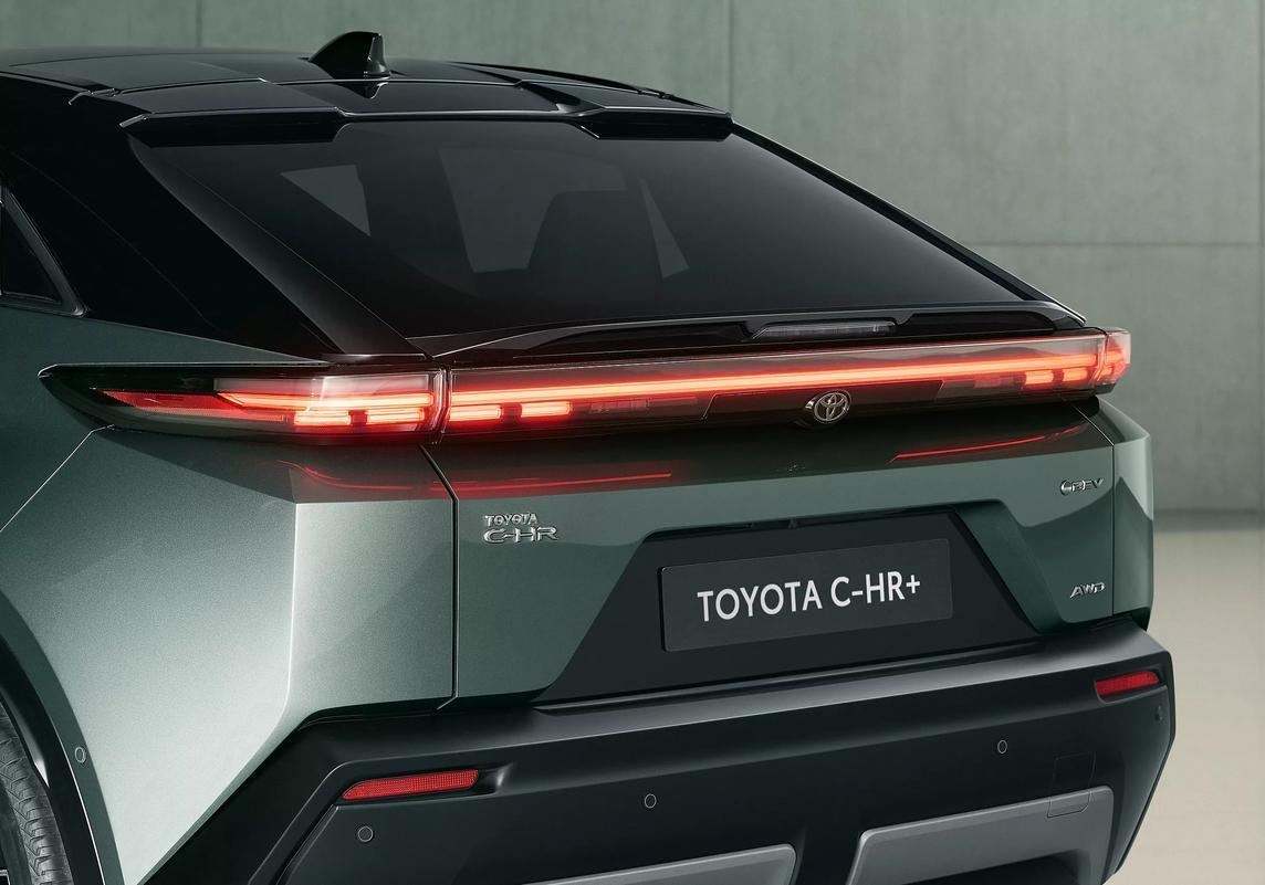Toyota C-HR - Particolare posteriore