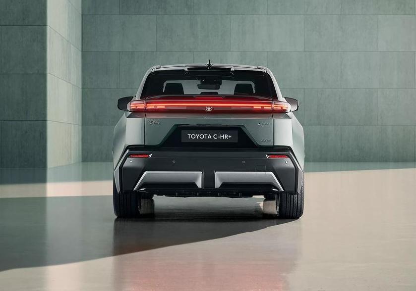 Toyota C-HR - posteriore