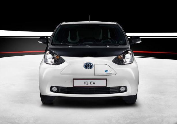 Toyota iQ EV anteriore