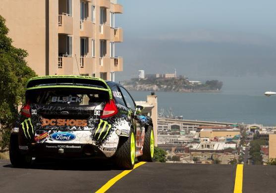 Video Gymkhana 5 scollinamento a San Francisco