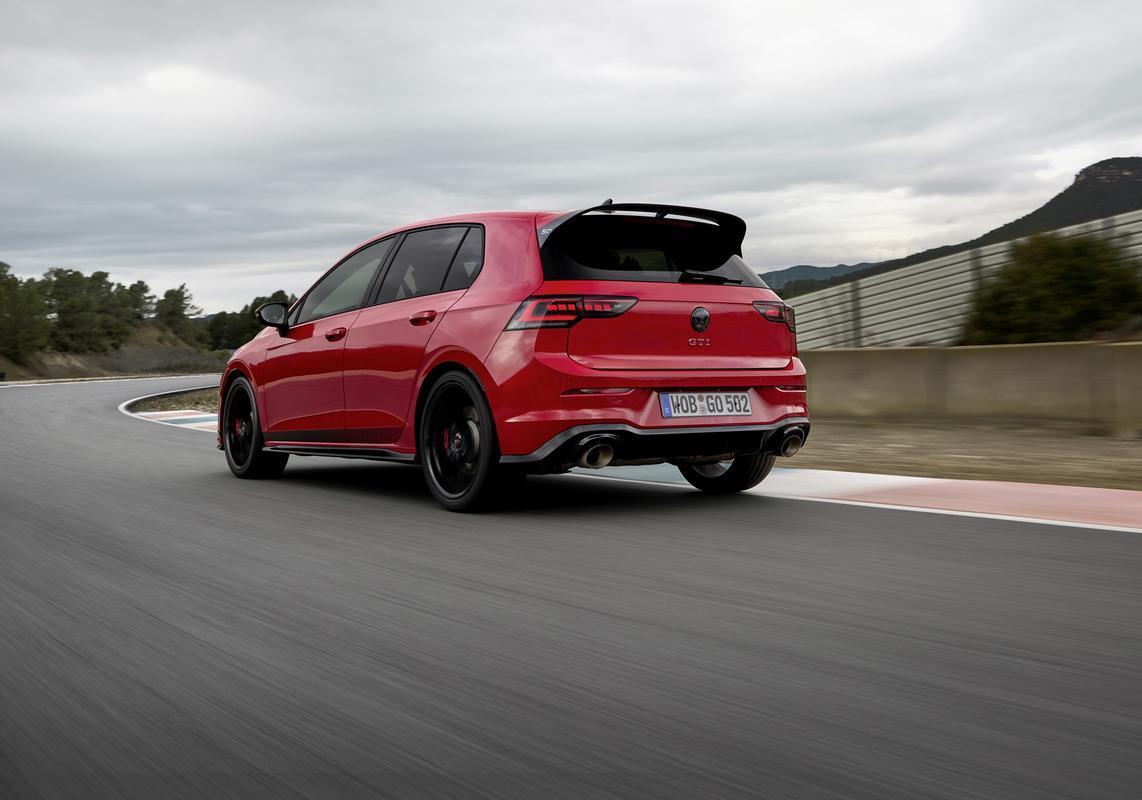 Volkswagen Golf GTi Edition 50 10