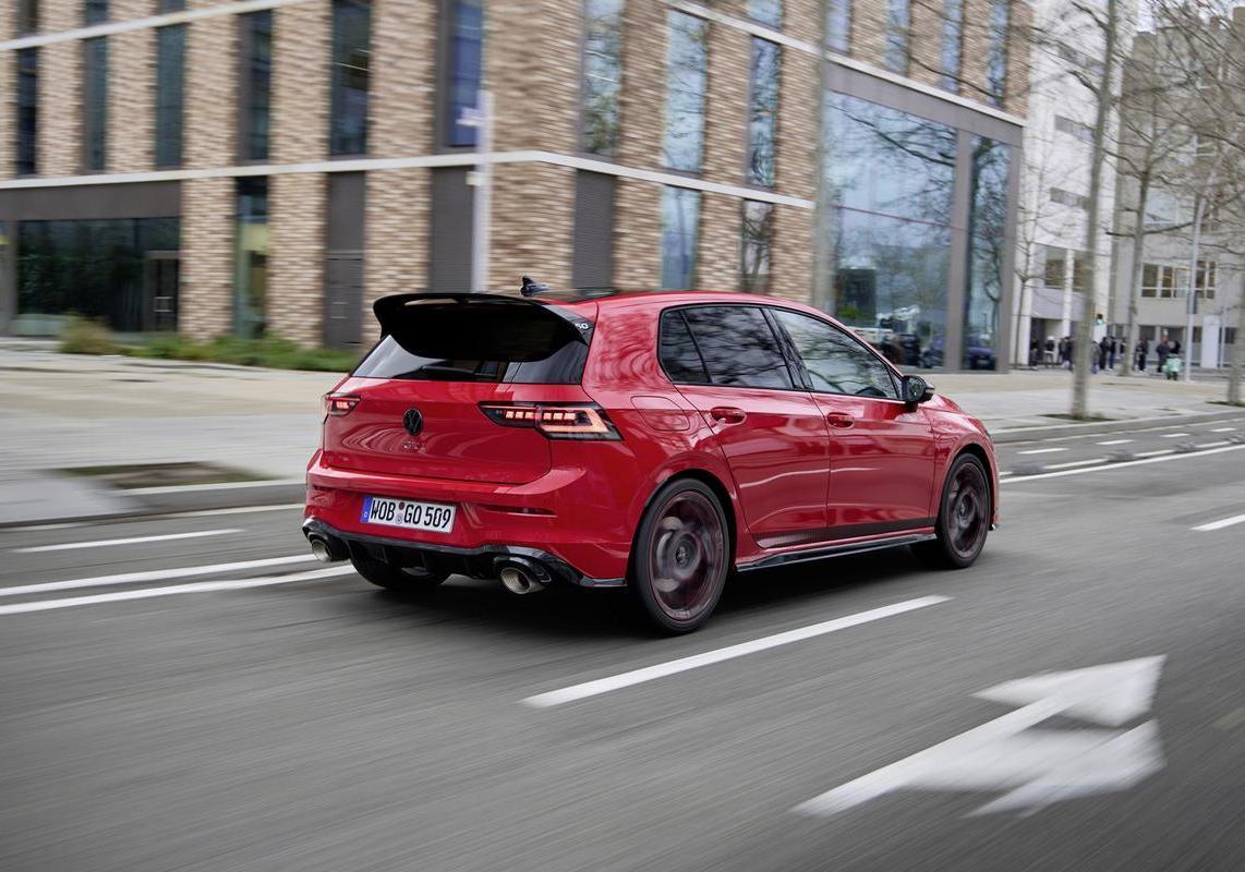 Volkswagen Golf GTi Edition 50 2