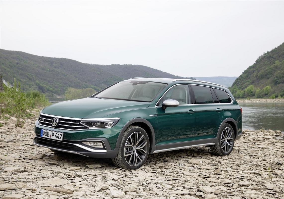 Volkswagen Passat Variant Alltrack 2020 foto