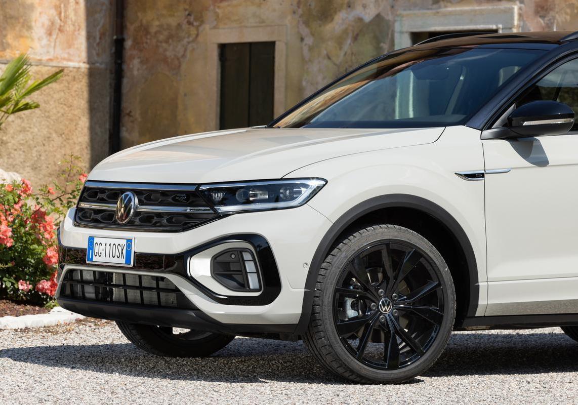 Volkswagen T-Roc 2022 griglia anteriore