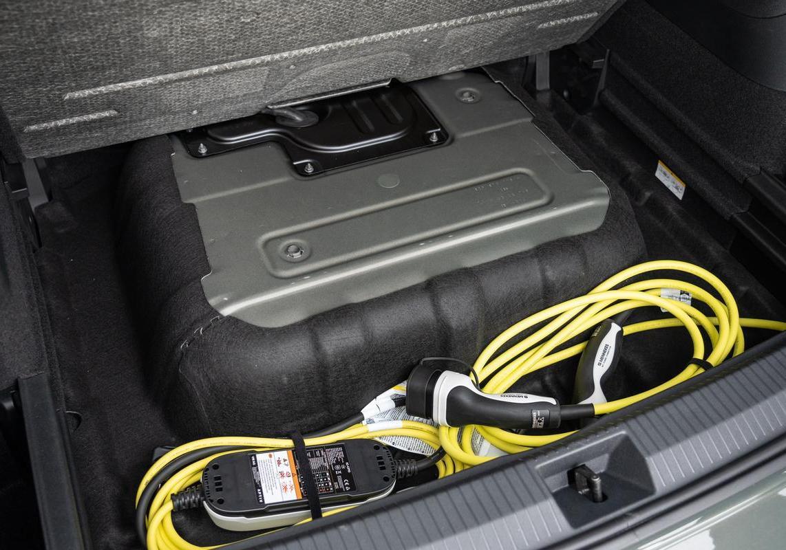 Volkswagen Tiguan eHybrid cavi batteria