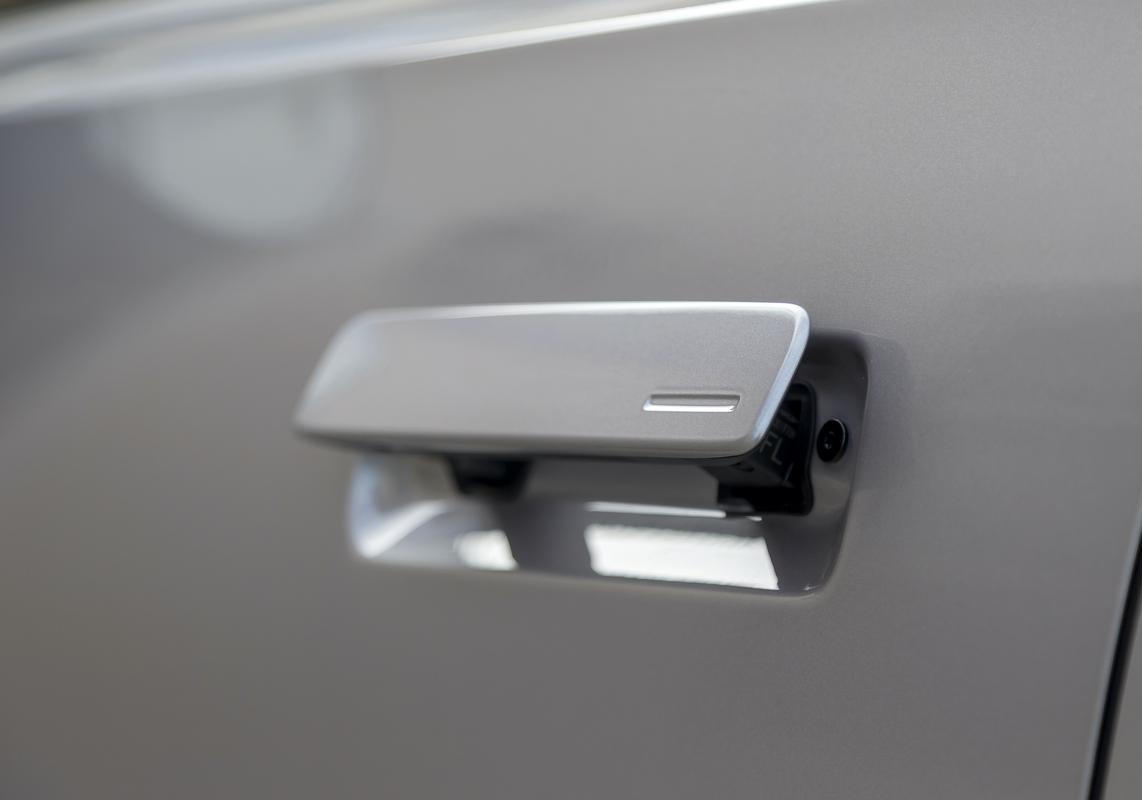 Volvo ES90 Single Motor Ultra maniglia