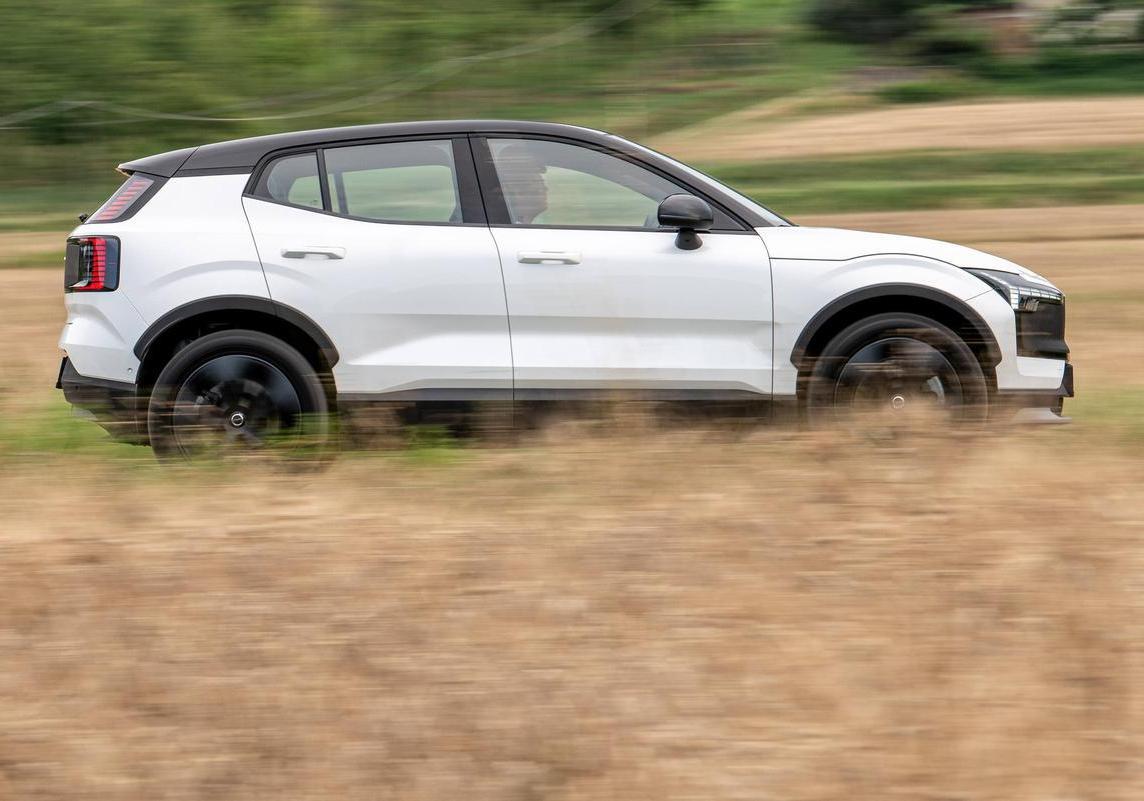 Volvo EX30 Cross Country motore