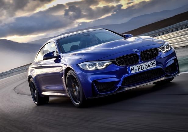 BMW M4 CS tre quarti anteriore