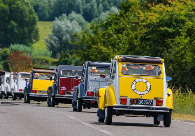 La '2 Cavalli' fa 70 anni, Citroën racconta la sua storia 10