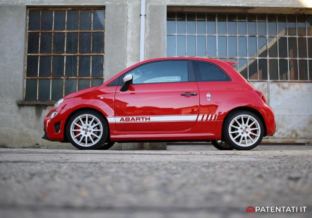 Abarth 595 esseesse profilo