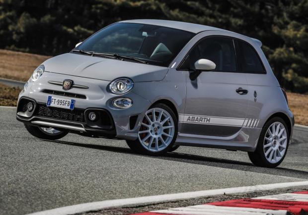 Abarth 595 esseesse